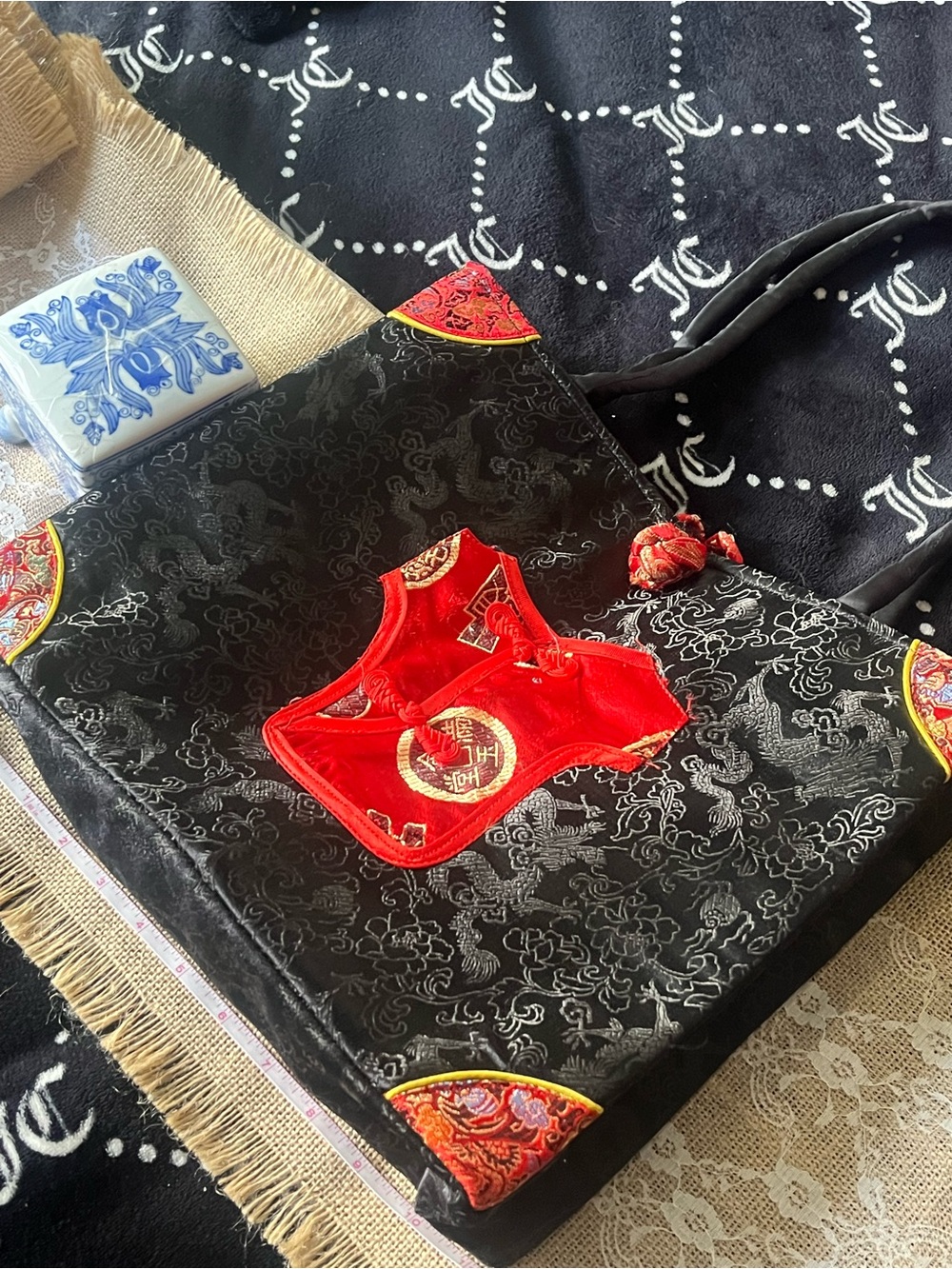 Oriental Tote Bag w/ Ceramic Essential Decor